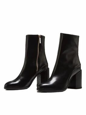 Dear Frances Spirits Leather Heeled Boots